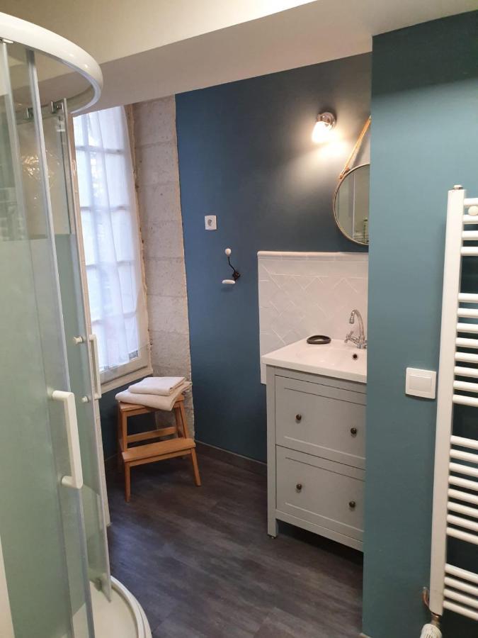 Bed & Breakfast Manoir Du Bellay *